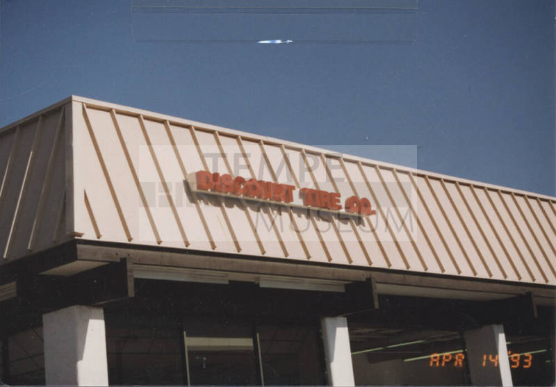 Discount Tire Company   - 1709 East Southern Avenue,  Tempe, Arizona
