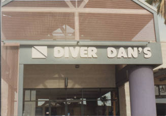 Diver Dan's - 1415 East University Drive, Tempe, AZ.