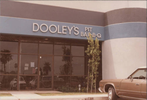 Dooley's Pit Bar-B-Q - 1605 West University Drive, Tempe, AZ.