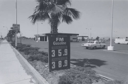 F.M. Gasoline Station - 1740 East Broadway Road, Tempe, Arizona