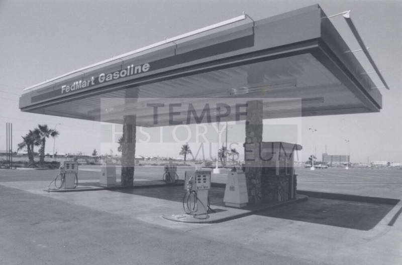 Fedmart Gasoline Station - 1740 East Broadway Road, Tempe, Arizona