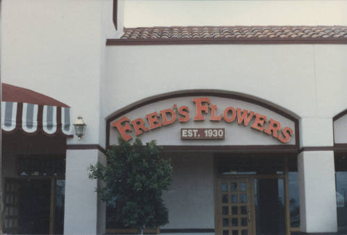 Fred's Flower - 1721 E. Warner Road, Tempe, AZ.