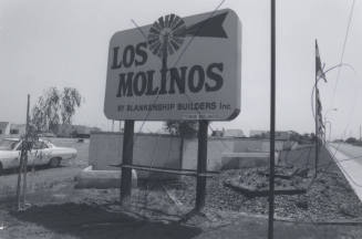 Los Molinos - 2100 East Broadway Road, Tempe, Arizona