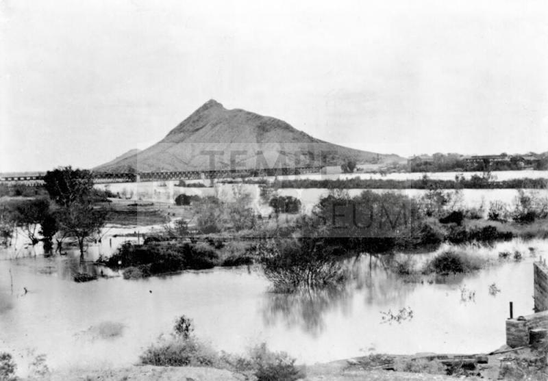 OS-149   View of Tempe Butte and the Flooded Salt River in 1907