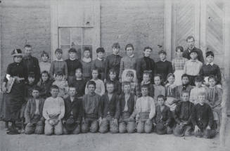 OS-153 Class and teachers at adobe Tempe school