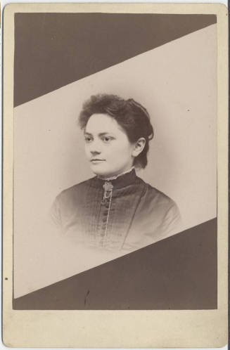 Bust, Woman, High Lace Collar and Neck Pin