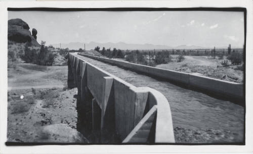 Crosscut Canal Viaduct in Papago Park