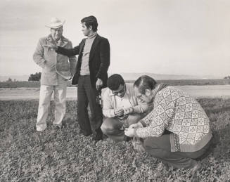 Lybian Vistors Inspect Arizona State University Farm Field