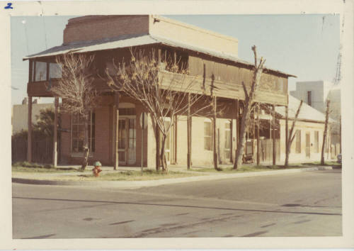 Hackett House - 95 West Fourth Street - Tempe, Arizona