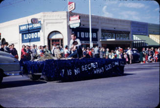 Parade:  "It Is No Secret What God Can Do" Float - Mill Avenue, Tempe
