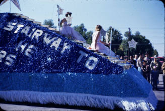 Parade:  "Stairway To The Stars" Float - Mill Avenue, Tempe