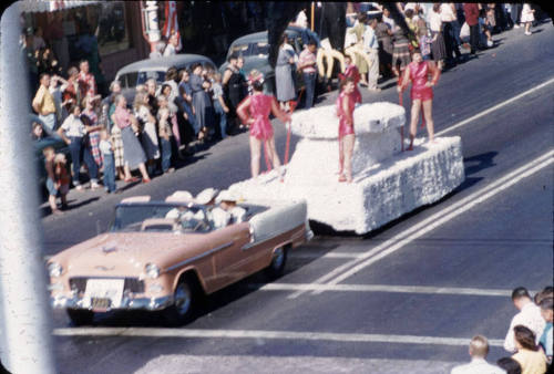Parade:  Pink Convertible with White Float - Mill Avenue, Tempe