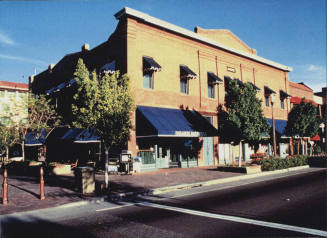Photo of Andre Building on Mill Avenue Showing Paradise Bar and Grill