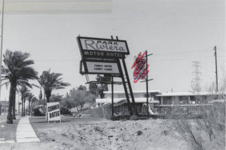 Park Riviera Motor Hotel - 625 South Mill Avenue, Tempe, Arizona