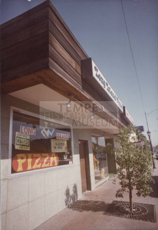 Long Island Pizza Restaurant - 724 South Mill Avenue, Tempe, Arizona