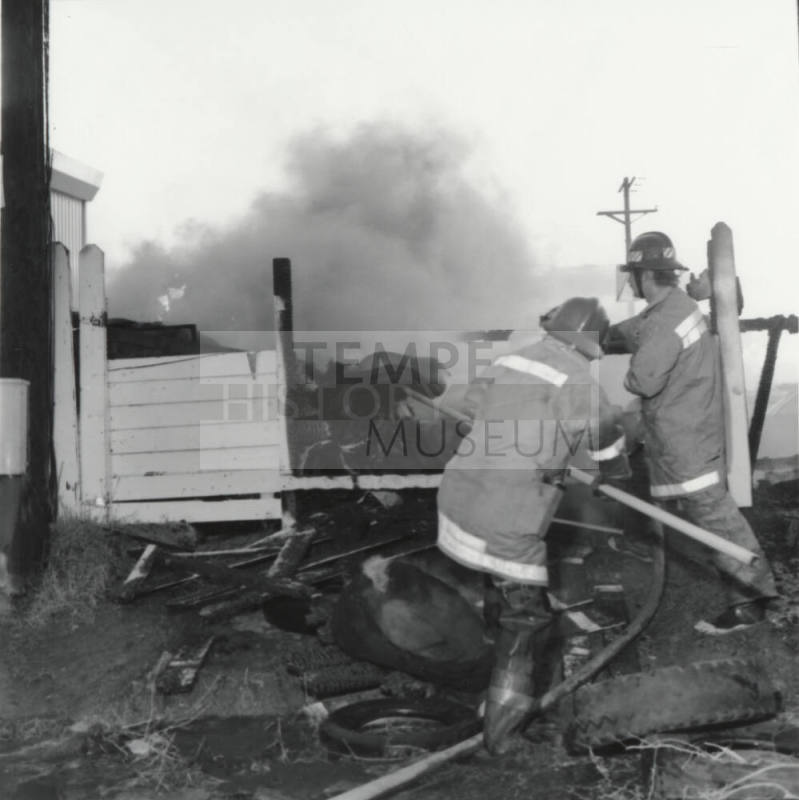 Tire Fire - Tempe Daily News - August 12, 1977 - (5 of 5)