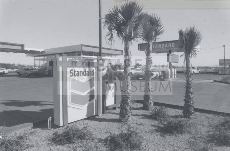 Standard Gasoline Station - 3233 South Mill Avenue, Tempe, Arizona