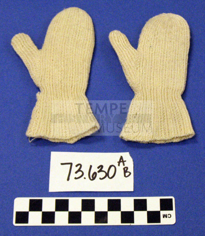 Two Childs Mittens