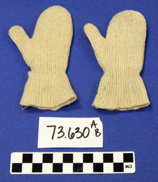 Two Childs Mittens