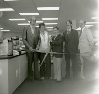 New Branch For An Old Store -- Tempe Daily News, April 14, 1978