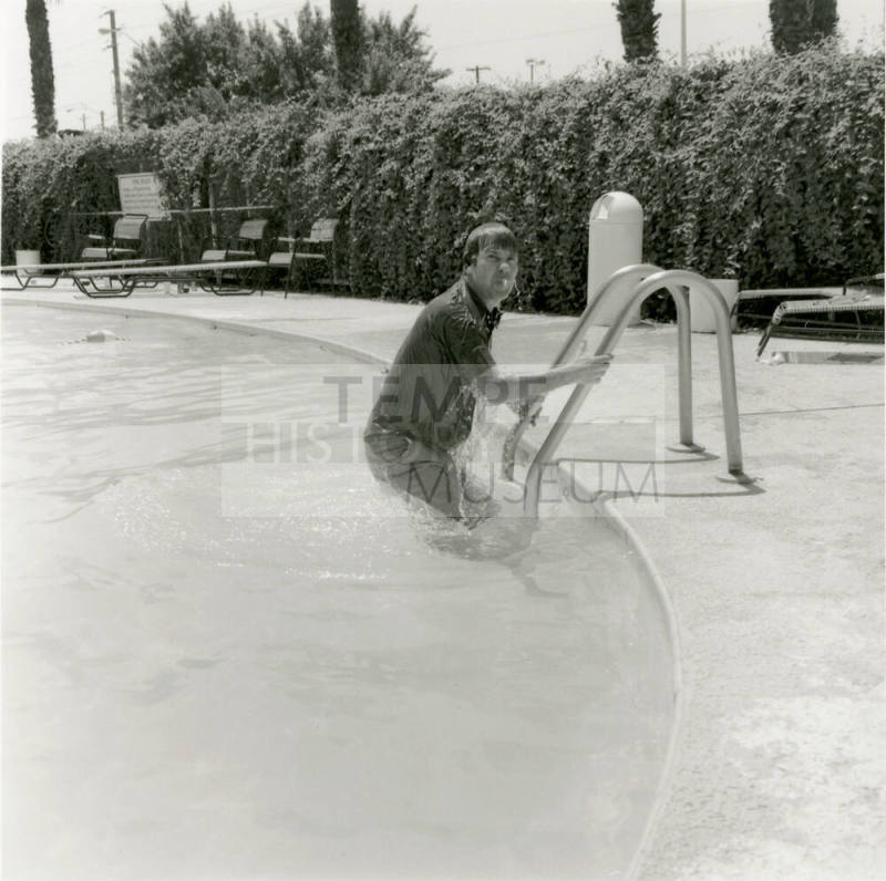 Rotary Club President Goes For Dip - Tempe Daily News 05/04/1978
