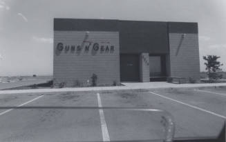 Guns N' Gear - 2414 West Huntington Drive, Tempe, Arizona