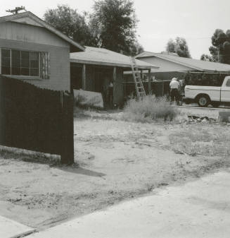 Volunteer Efforts Fix Decaying House - Tempe Daily News - August 1, 1978