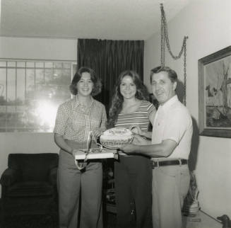 Making It Official - Sister City program - Tempe Daily News - July 27, 1978 - (1 of 2)