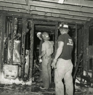 Clean-Up Detail (Fire) - Tempe Daily News - October 18, 1978 - (2 of 2)