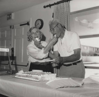 Love story: Senior center offers more than meals, from Tempe Daily News, November 7, 1985