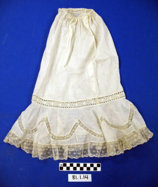 Doll's Petticoat