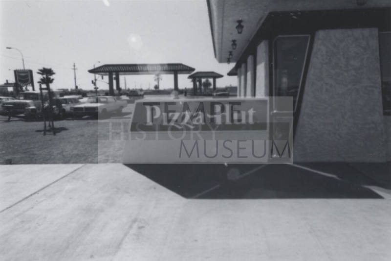 Pizza Hut Restaurant - 5150 South Rural Road, Tempe, Arizona