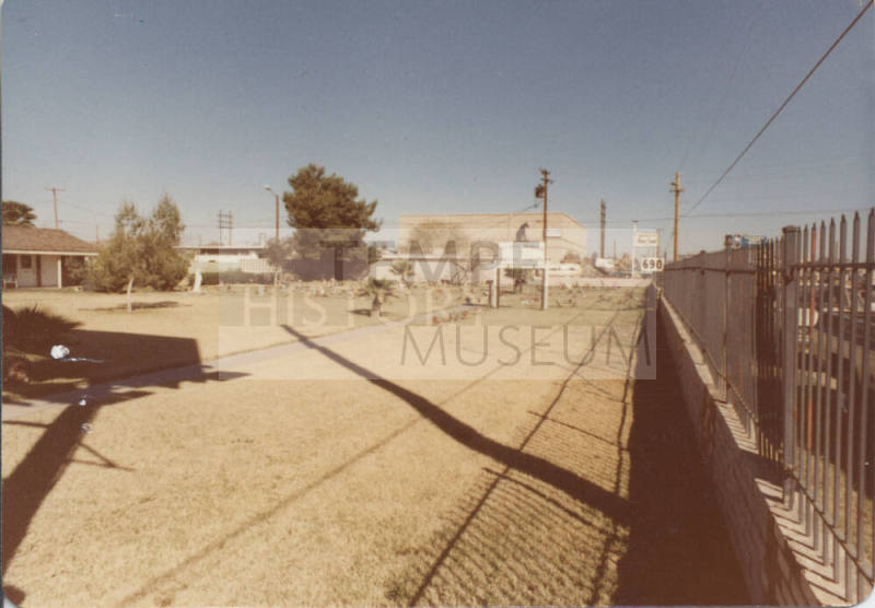 Pet Rest Memorial Mortuary and Cemetery - 690 North Scottsdale Road, Tempe, AZ