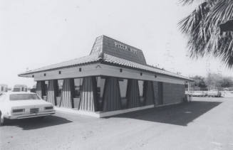 Pizza Hut Restaurant - 1420 North Scottsdale Road, Tempe, Arizona