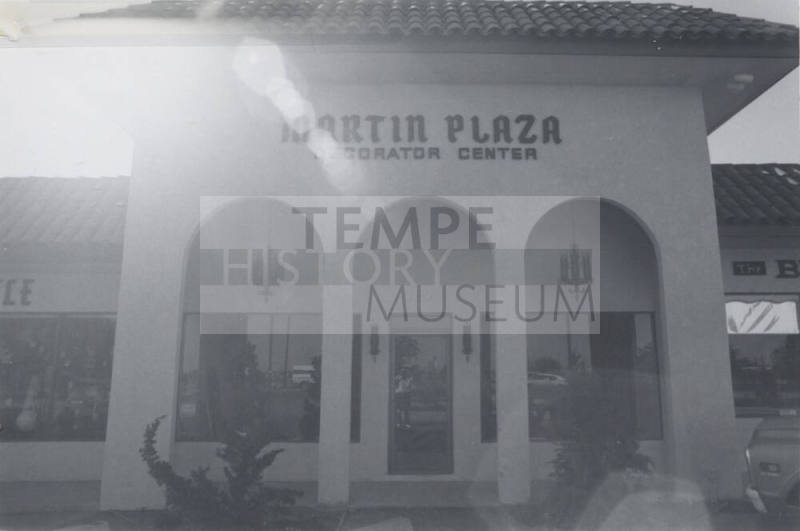 Martin Plaza Decorator Center - 1446 North Scottsdale Road, Tempe, Arizona