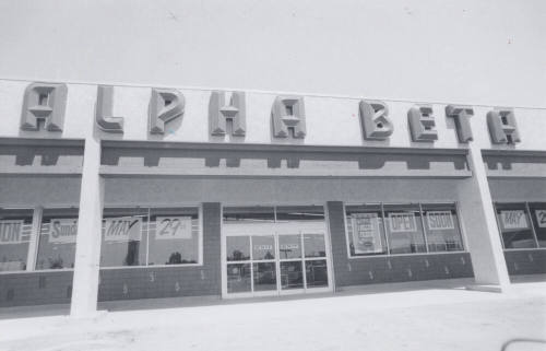 Alpha Beta Company Grocery Store - 1845 North Scottsdale Road, Tempe, Arizona