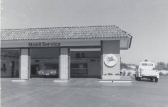 Sun Devil Gasoline Service Center - 1925 North Scottsdale Road, Tempe, Arizona