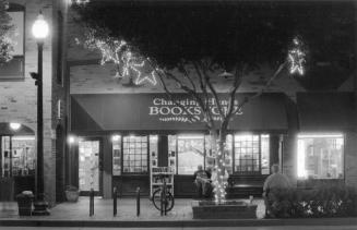 Changing Hands Bookstore on Mill Avenue at Christmas