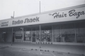 Radio Shack - Electronics Store - 57 East Southern Avenue, Tempe, Arizona