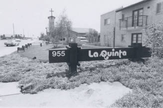 La Quinta Apartments - 955 East Southern Avenue, Tempe, Arizona