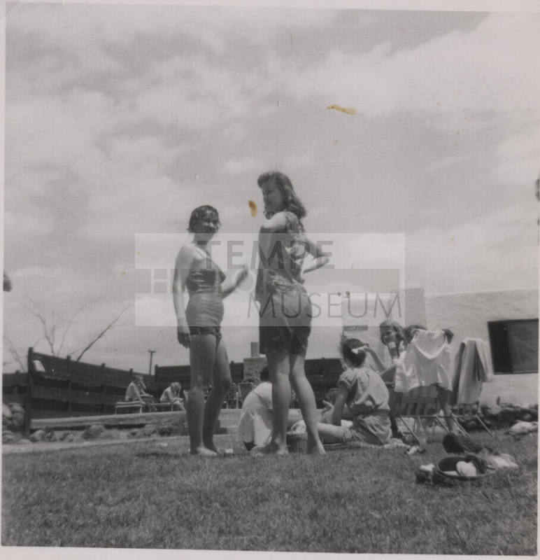 Six 3 1/2x5 phtoos of Ditch Day, May 1957