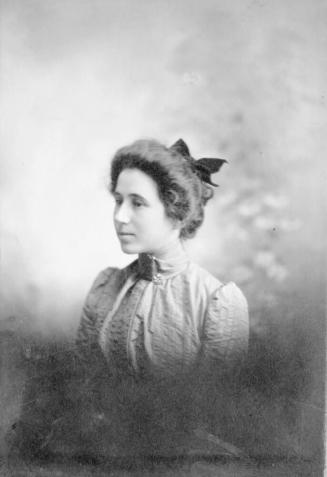 Portrait of Mrs. E.G. Decker (Una Belle Hanna)