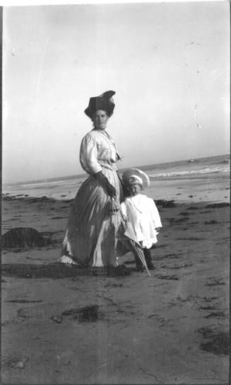 Ruby and Charles Harold on beach