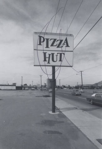 Pizza Hut - 955 East University Drive, Tempe, Arizona