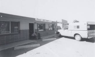 Vann's Gift Shop/Wrought Iron, Dates - 1033 West University Drive, Tempe, Arizon