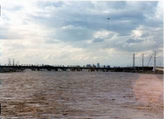 Salt River Flood and Tempe Bridges, 1993