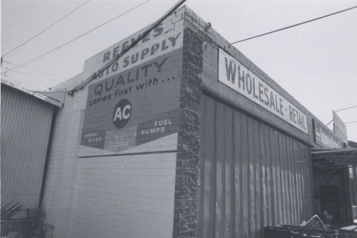Reeve's Auto Supply - 36 East 4th Street, Tempe, Arizona