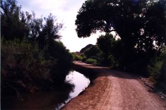 Rio Salado new dirt road next to canal