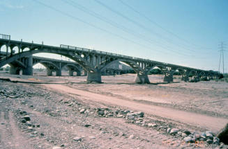 Salt River bridges prior to Rio Salado development