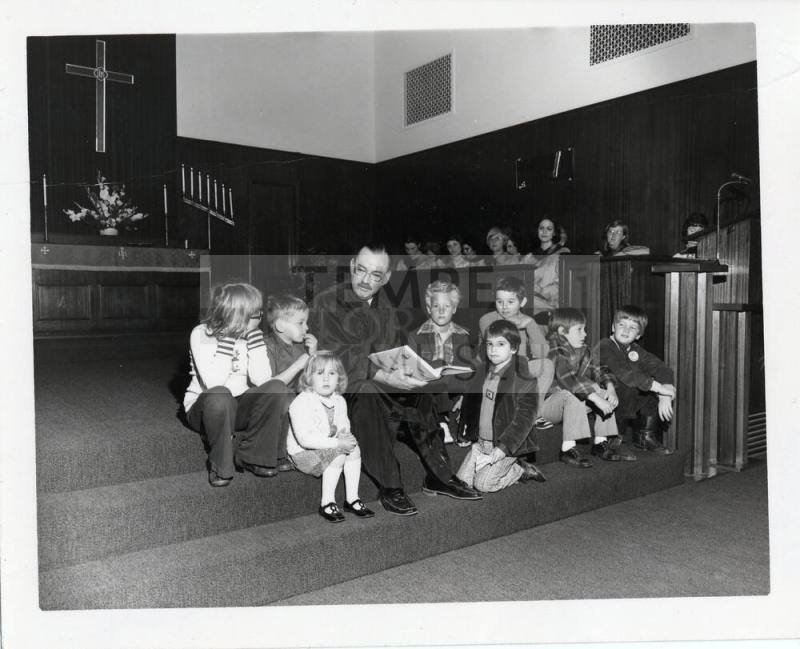Photograph of First Congregational Church of Tempe Children's Time